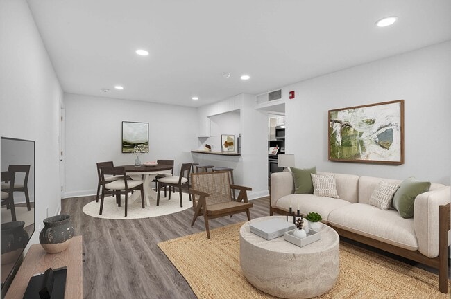 Interior Photo - The Woods at Ambler, an Eagle Rock Community