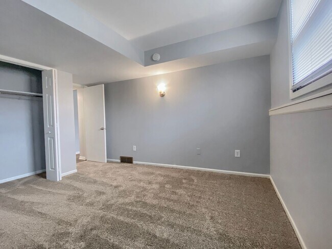 Foto del edificio - 4179 Oak Park Dr SE