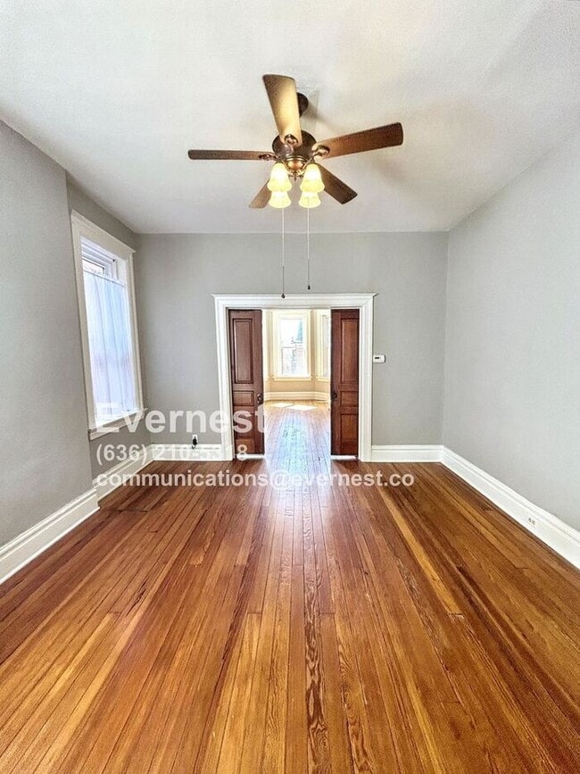 Foto del edificio - 4-Bedroom, 2-Bathroom Home in a Convenient...