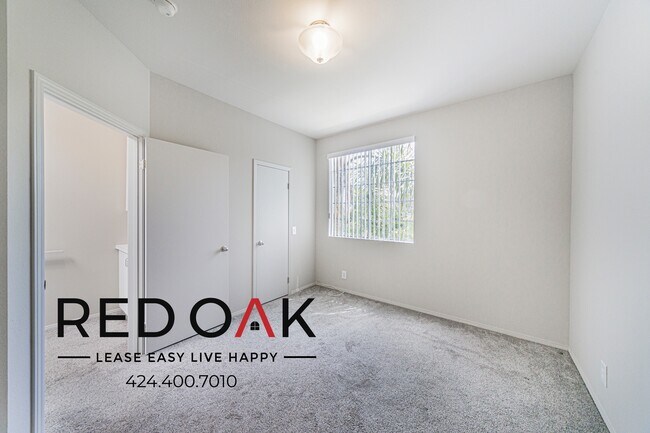 Building Photo - 4311 Alcove Ave