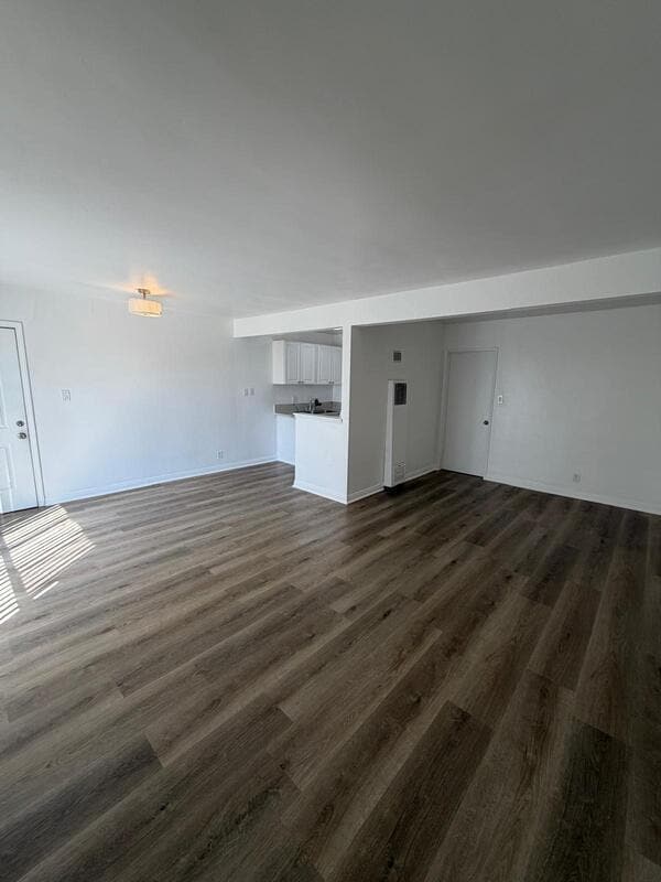 Building Photo - 1822 W Sumac Ln