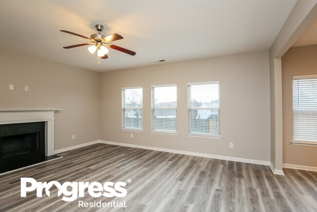 Foto del edificio - 4115 Whitfield Oak Way NE