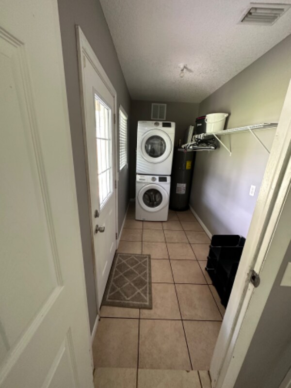 Foto del edificio - 9033 Old Plank Rd