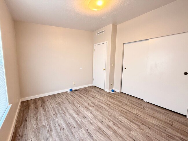 Foto del edificio - 470 Cedar St