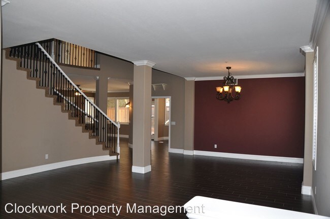 Building Photo - 5 br, 4 bath House - 6159 Park Crest Dr