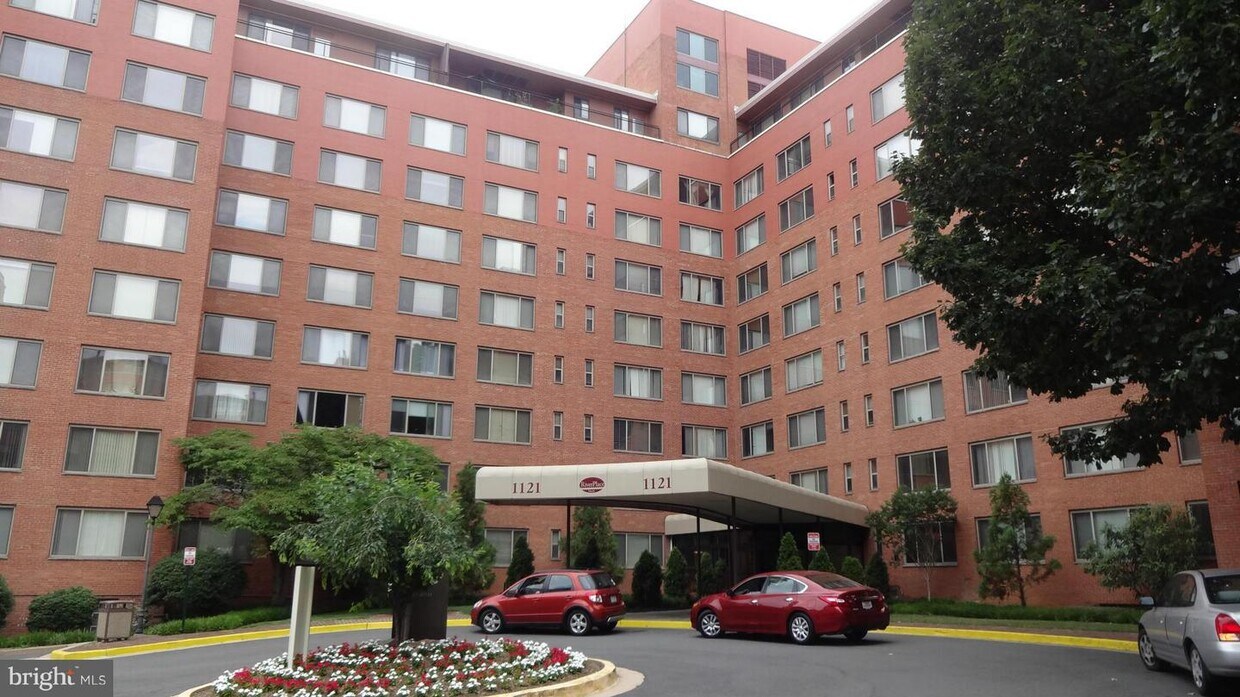 1121 Arlington Blvd Unit 335, Arlington, VA 22209 Condo for Rent in