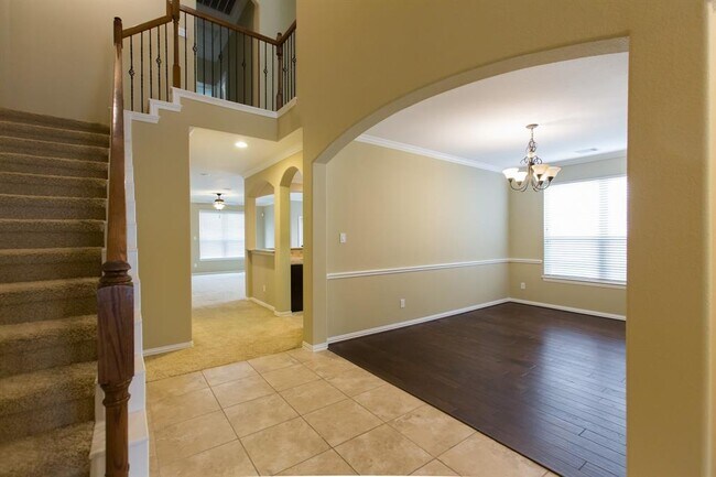 Foto del edificio - 13707 McKinney Creek Ln