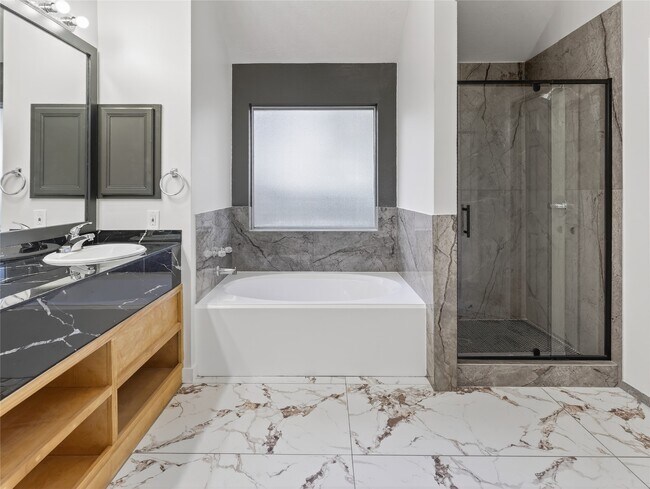 Foto del edificio - 4418 W Thunderwood Cir