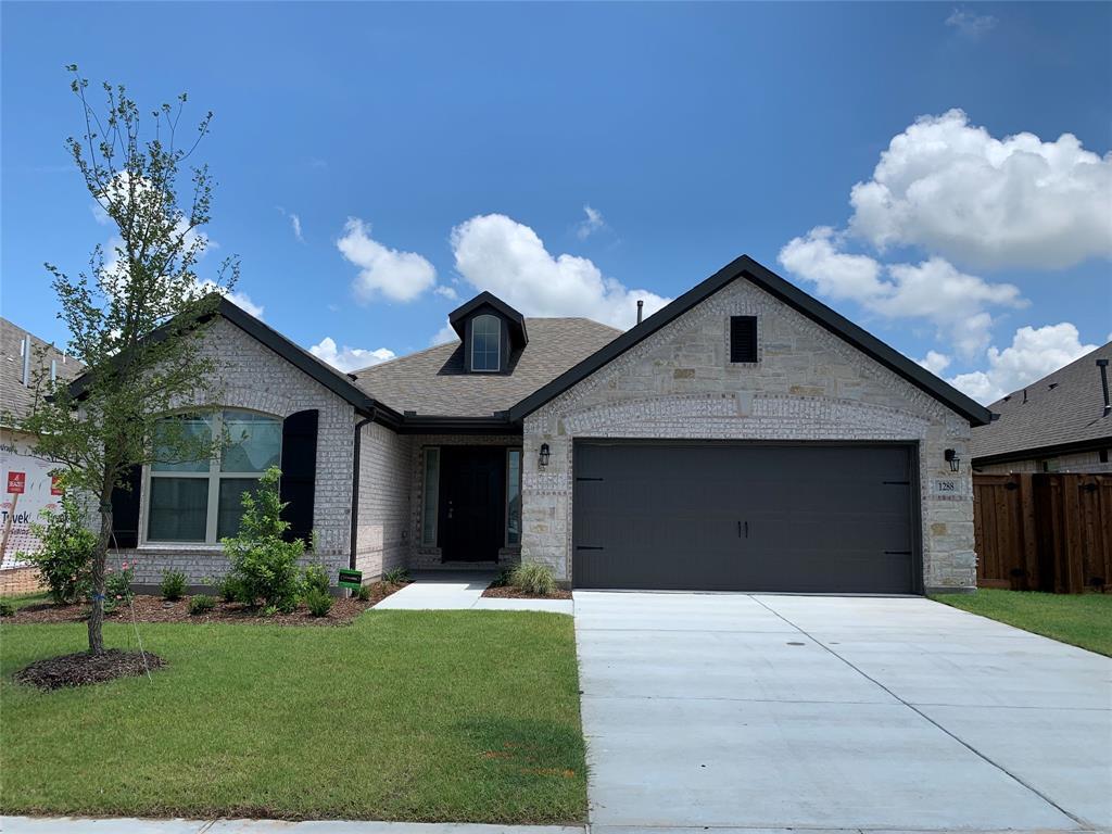 Front - 1288 Binfield Dr