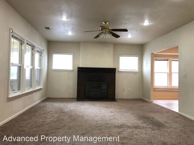 Building Photo - 3 br, 2 bath House - 307 N 16th St A Unit A