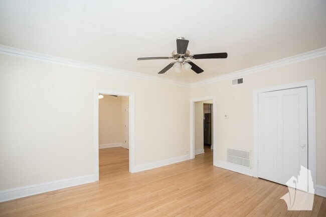 Foto del edificio - 5208 N Leavitt St