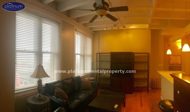 Foto del edificio - 32 Peachtree St NW