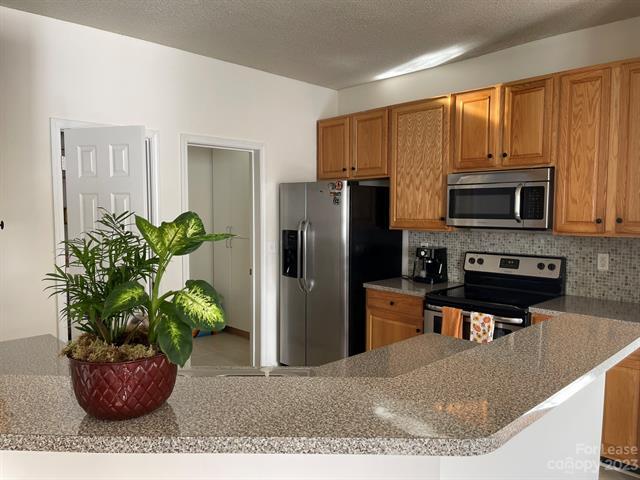 Foto del edificio - 8574 Carolina Lily Ln