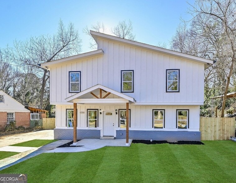 Photo - 1794 Tiger Flowers Dr NW