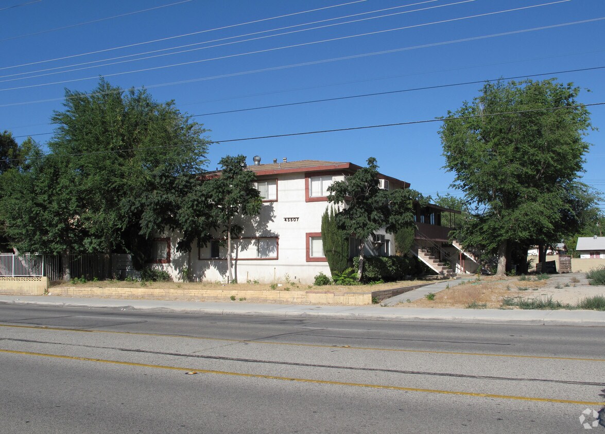 Building Photo - 45507 10th St W