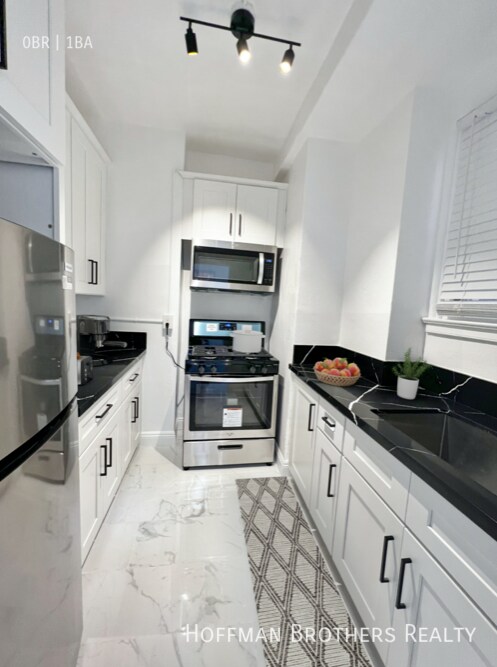 Foto del edificio - 3471 5th St