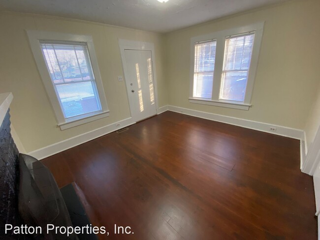 Building Photo - 2 br, 1 bath House - 5020 North Main Street