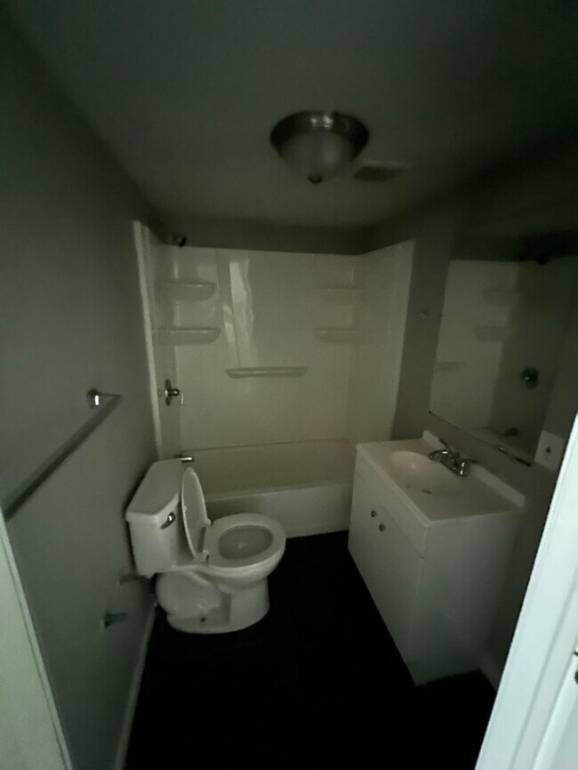 Foto del edificio - 3218 H St