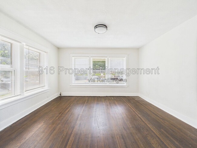 Building Photo - 513 Prospect Ave