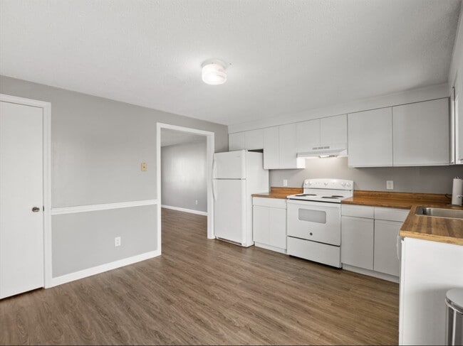 Foto del edificio - 1821 Middlesex St