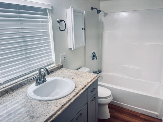Foto del edificio - Escondido Historic Neighborhood Studio for...