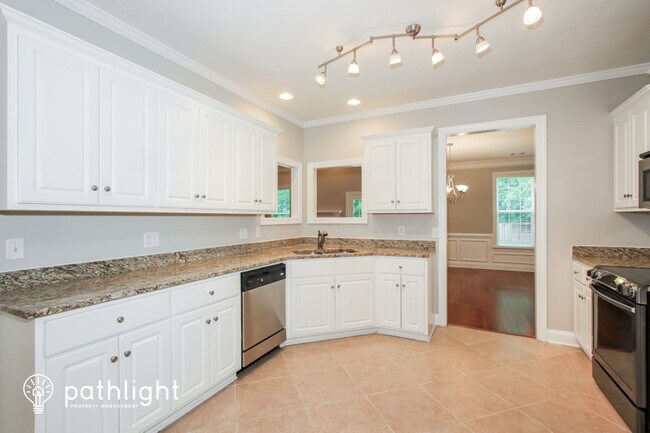 Foto del edificio - 606 Brighton Cir
