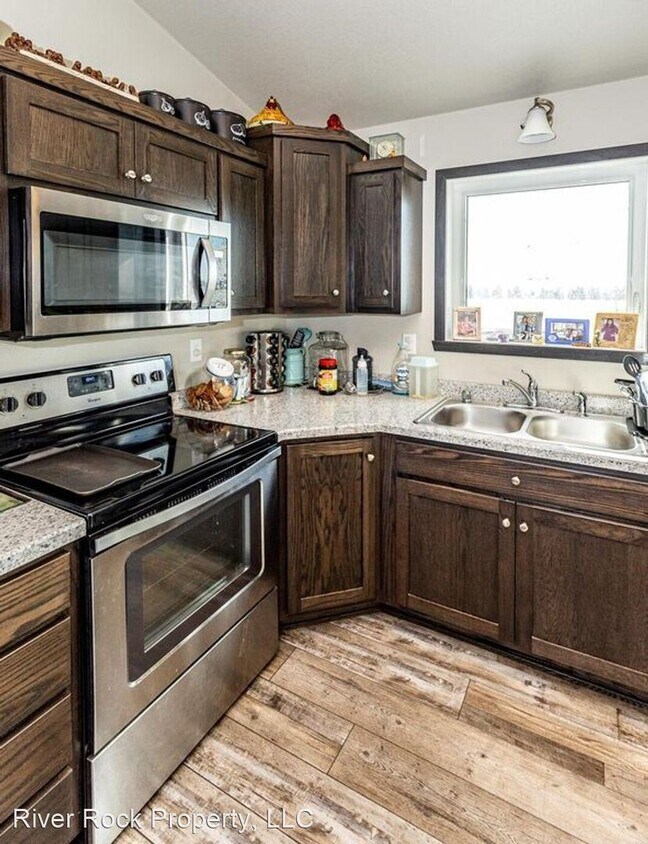 Foto del edificio - 3 br, 2 bath House - 3235 39th Ave S