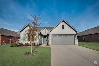 Building Photo - 1508 Frst Pk Dr