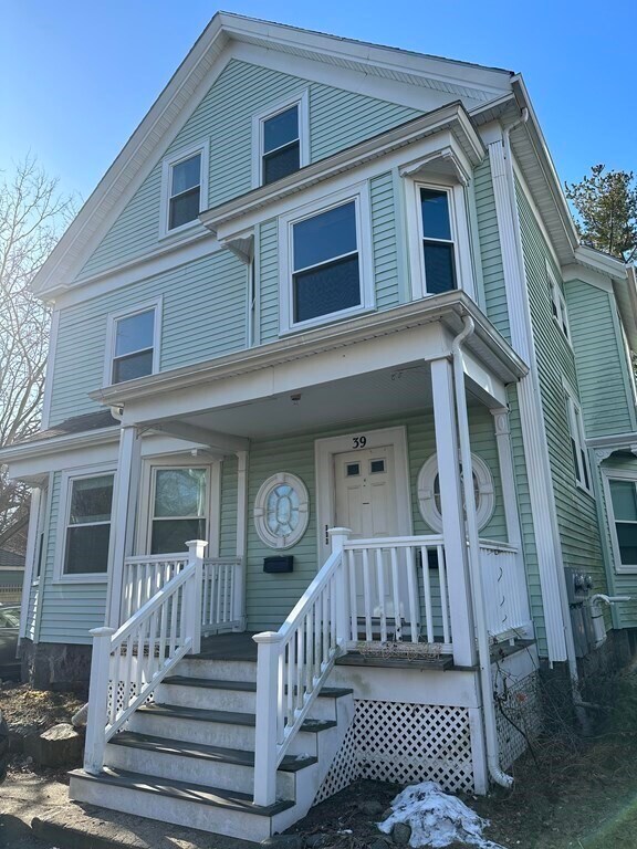 39 Thorndike St Unit 2, Beverly, MA 01915 Apartment for Rent in