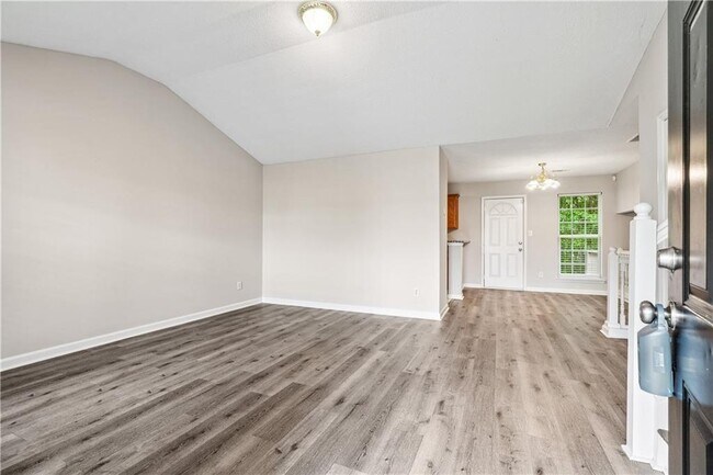 Foto del edificio - 5849 Amerson Ln