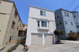 Building Photo - 573-575 Beacon St