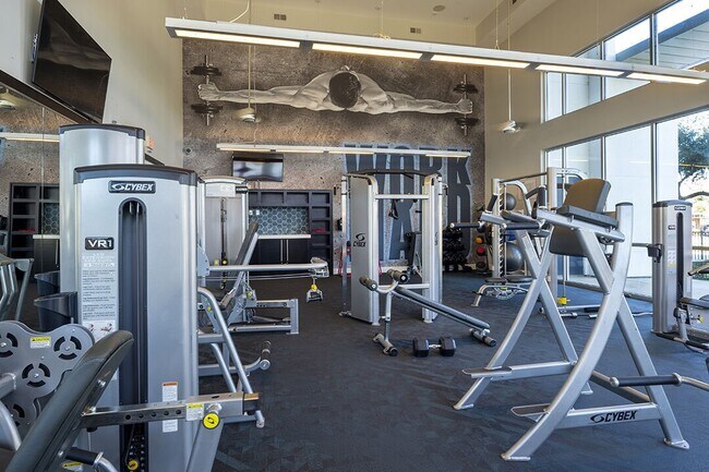 Building Photo - 5455 Richmond Ave.