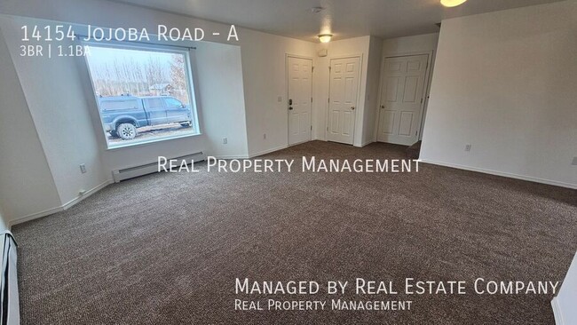 Building Photo - 14154 Jojoba Dr