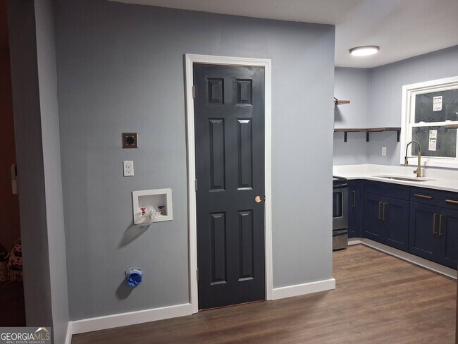 Foto del edificio - 107b Parkview Dr