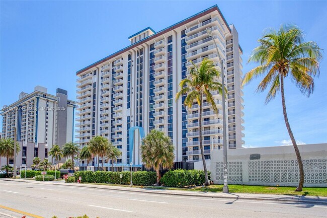 Foto del edificio - 1500 S Ocean Dr