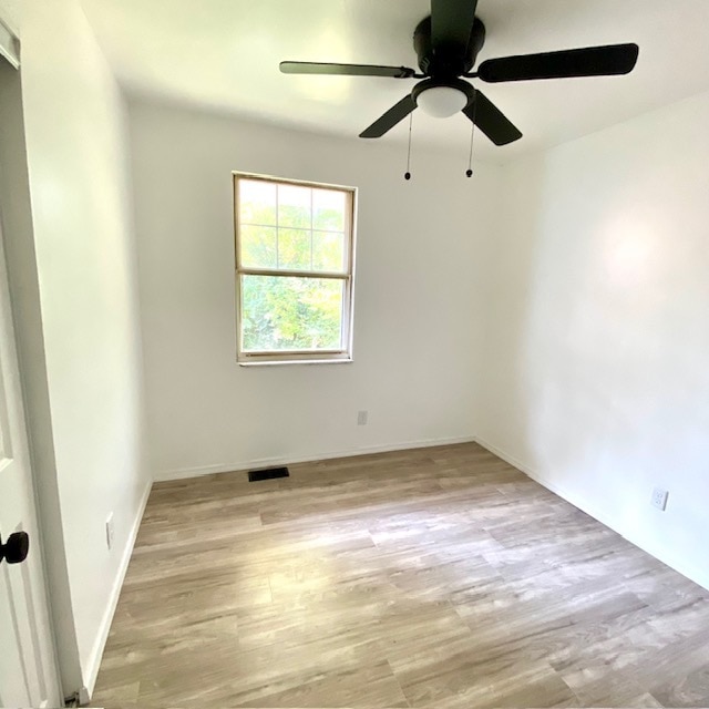 Building Photo - 1613 Ivanhoe Way