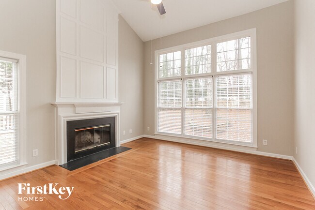 Foto del edificio - 15722 Glencastle St
