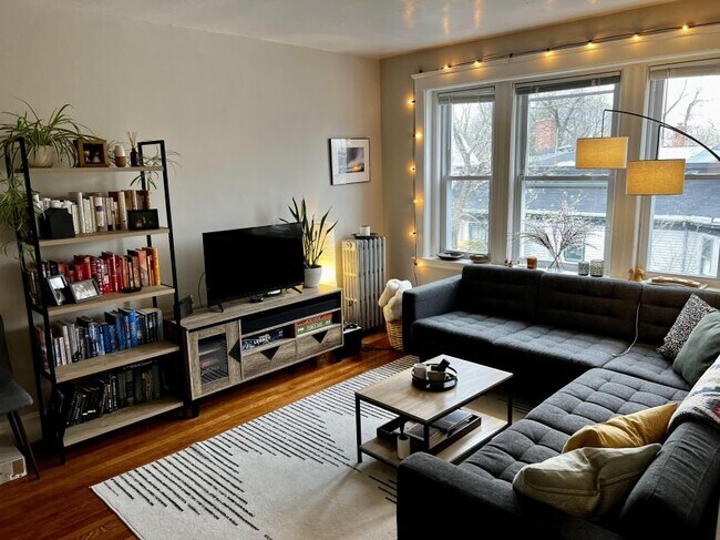 Building Photo - 2.0 bedroom in Cambridge Massachusetts 02138