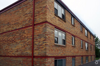 Building Photo - Laurentian Apartments