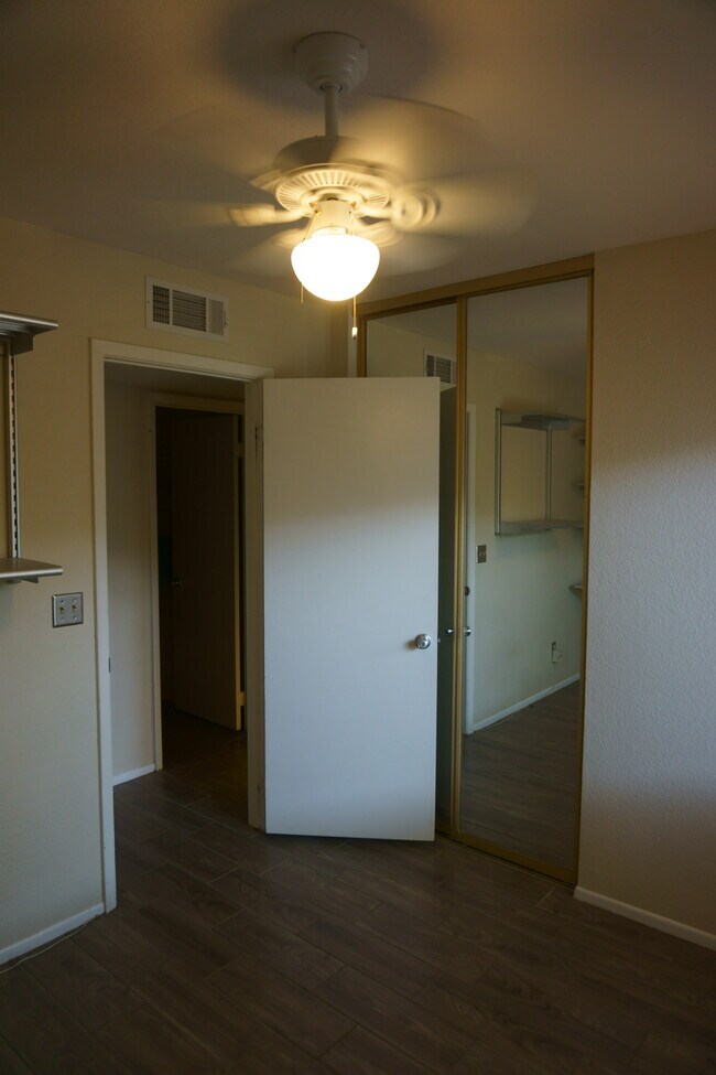 Bedroom 1 - 3304 S Parkside Dr