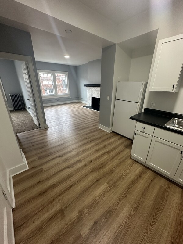 Foto del edificio - 2654 N Moreland Blvd