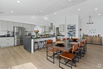 Building Photo - 3024 Lotus Hill Dr