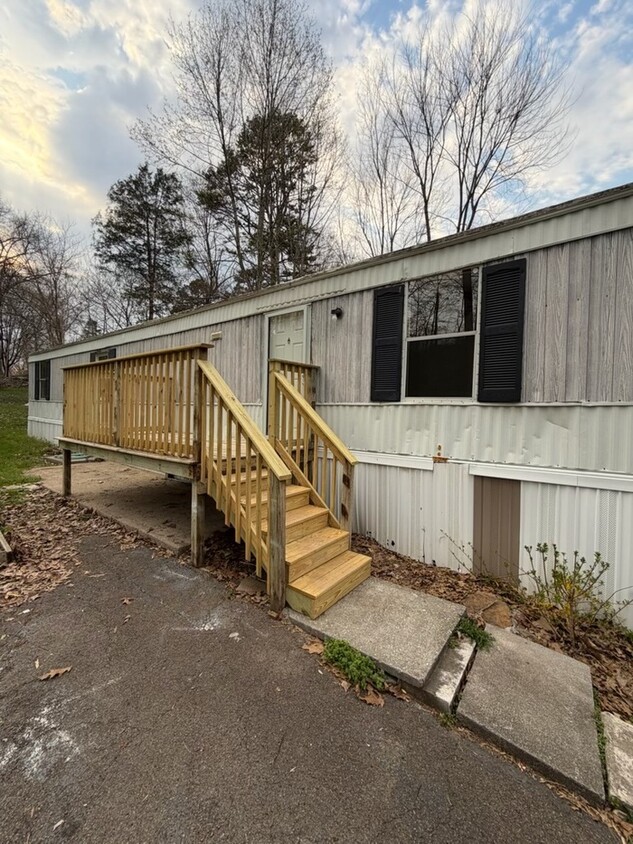 Photo - 8100 Yount Rd (Knoxville, TN)