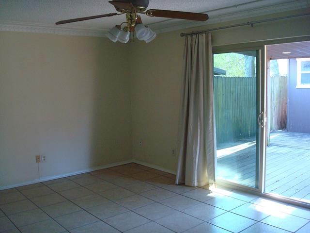 Foto del edificio - 613 NW Renfro St