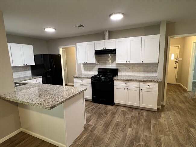 Foto del edificio - 10503 Homestead Rd