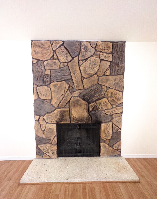 Living room- chimney - 5563 S Capitol Reef Dr