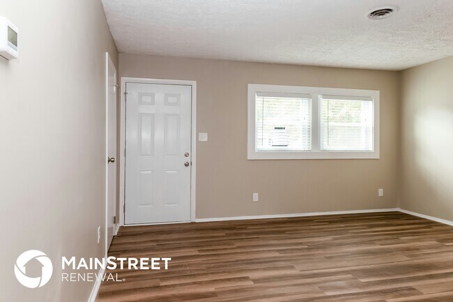 Foto del edificio - 5922 Heatherwood Ln