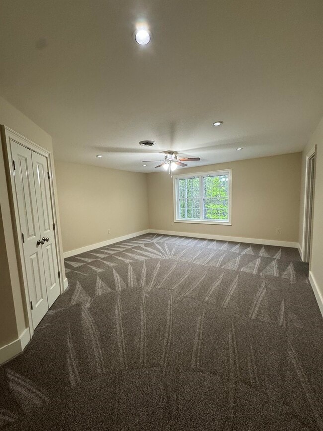 Building Photo - 21 Morgan Ct