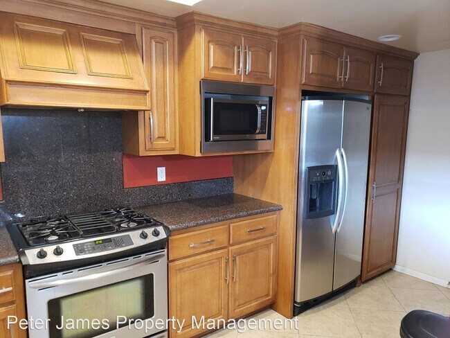 Building Photo - 4 br, 2 bath House - 3425 Valencia Hill Dr