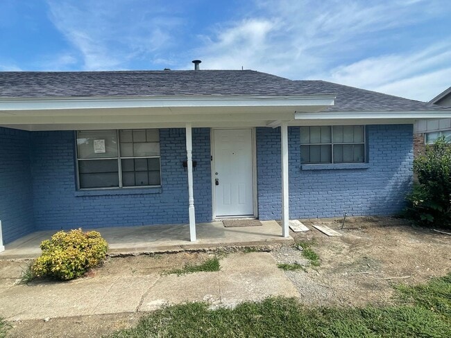 Building Photo - 3 Bedroom House in Carrollton, TX (Fully R...